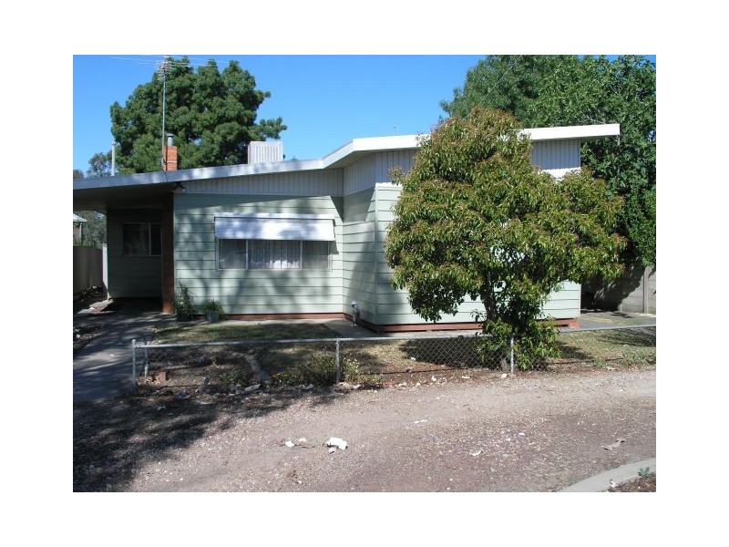 121 Murdoch Road, Wangaratta VIC 3677