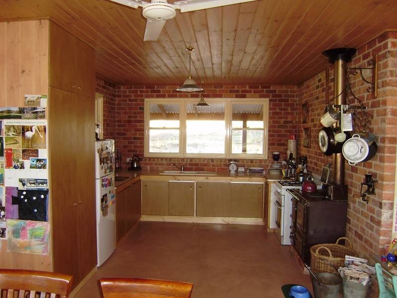 Greta South VIC 3675