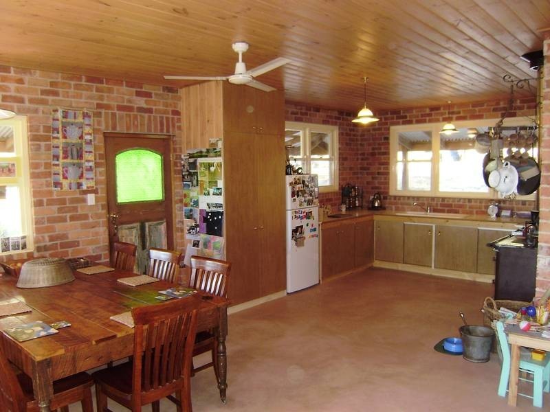 Greta South VIC 3675