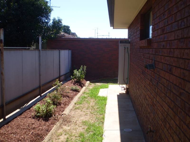 2/18 Williams Road, Wangaratta VIC 3677