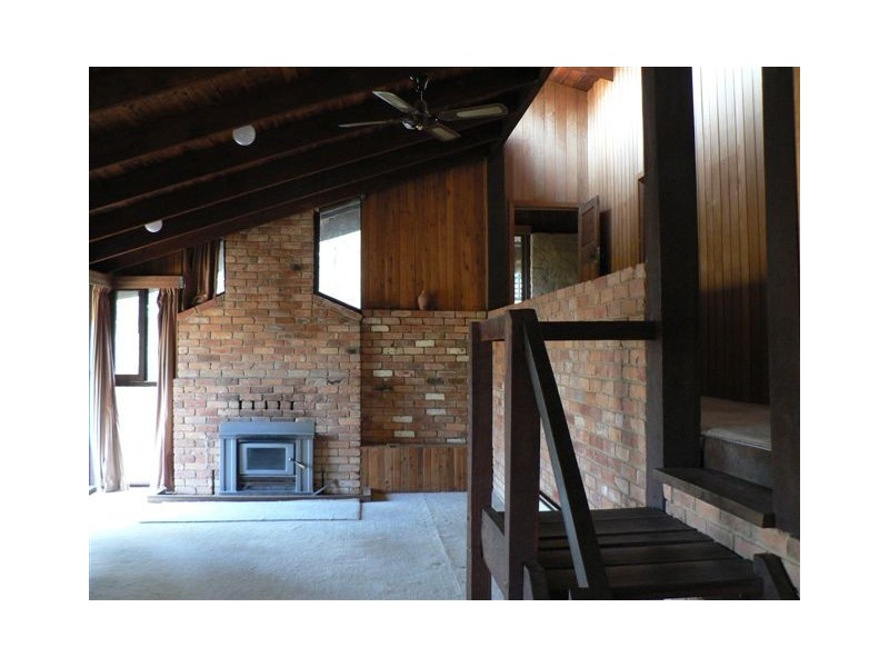 225 Yarrabee Road, Markwood VIC 3678