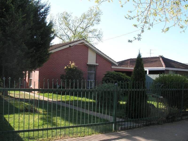 15 Inchbold Street, Wangaratta VIC 3677