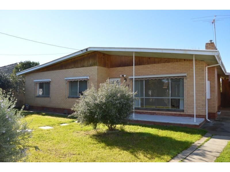 30 Kanana Crescent, Wangaratta VIC 3677