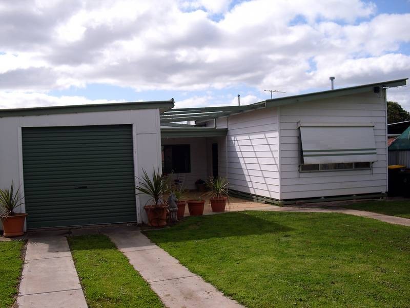 14 Tilson Grove, Wangaratta VIC 3677