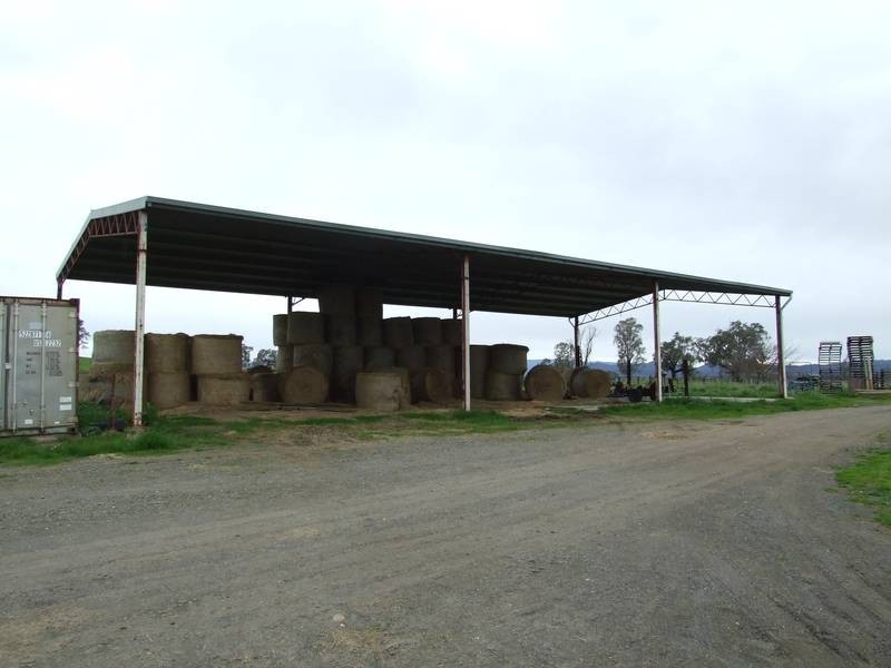 34 SIMPSONS LANE, Moyhu VIC 3732