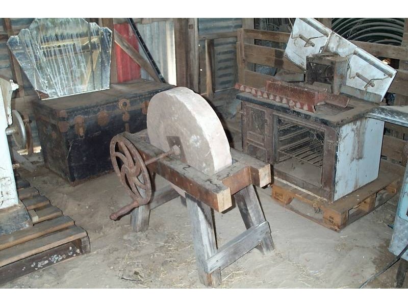 246 OLD HUME HIGHWAY, Glenrowan VIC 3675