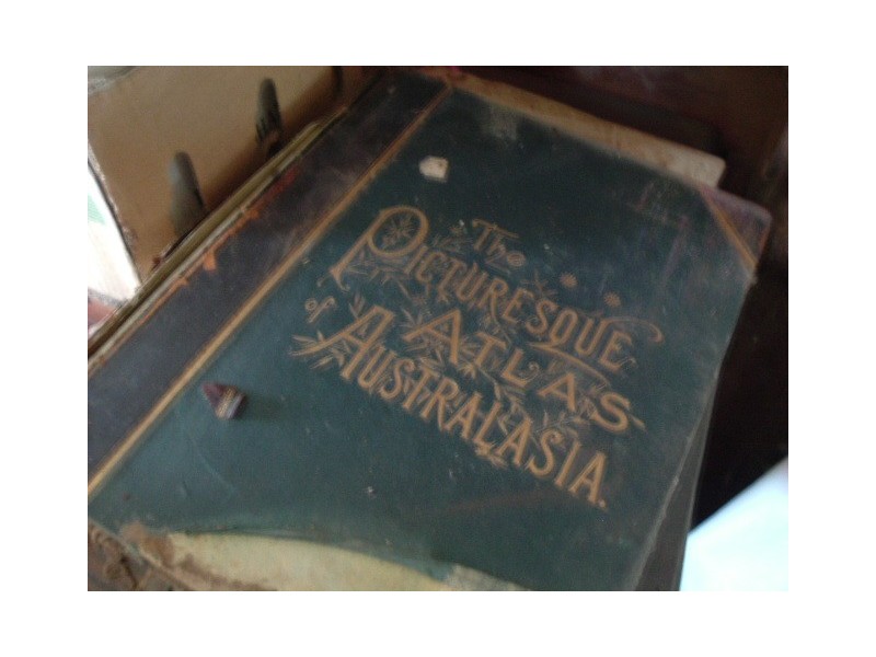 246 OLD HUME HIGHWAY, Glenrowan VIC 3675