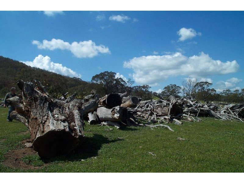 246 OLD HUME HIGHWAY, Glenrowan VIC 3675