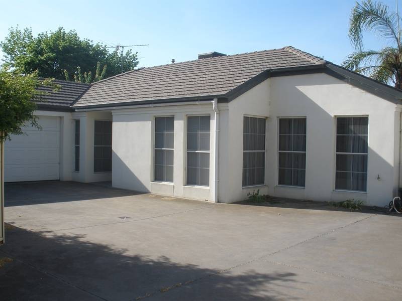 2/40 Docker Street, Wangaratta VIC 3677