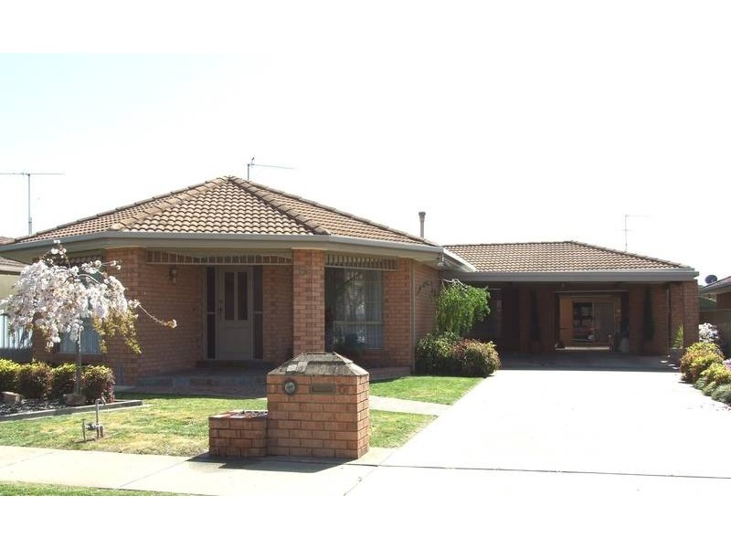 6 Martin Place, Wangaratta VIC 3677