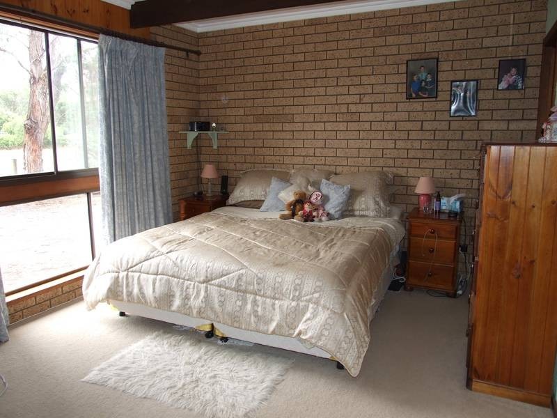Killawarra VIC 3678