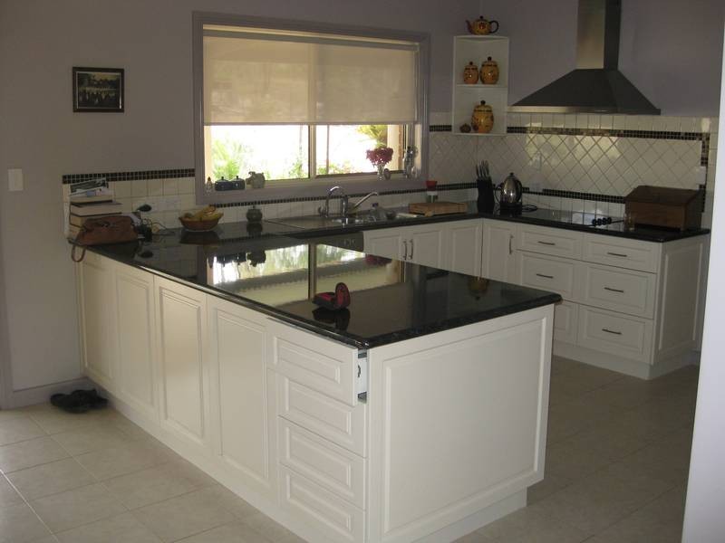 42 Hill Street, Glenrowan VIC 3675