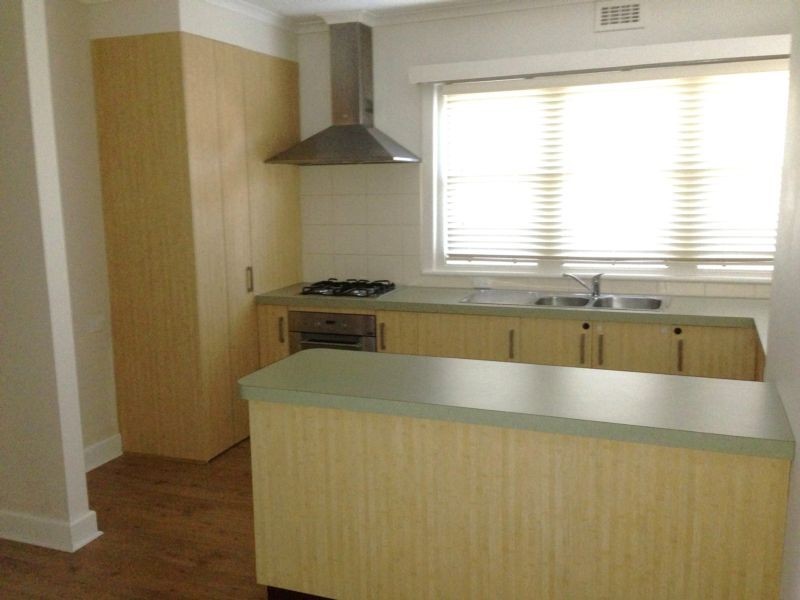 2 Wareena Street, Wangaratta VIC 3677