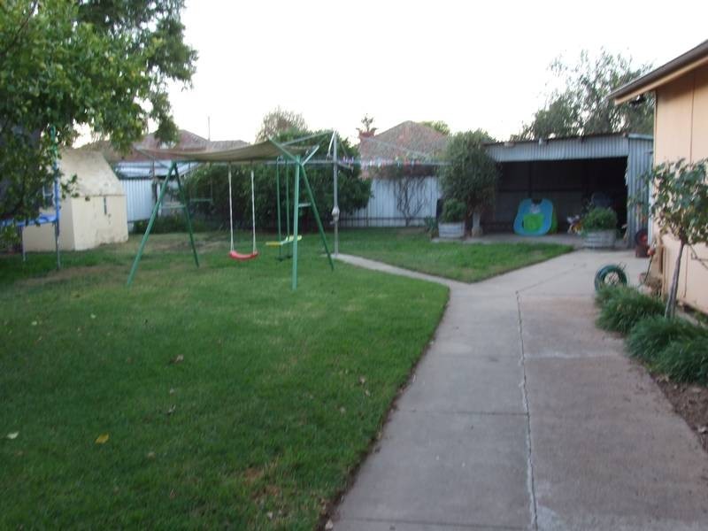 18 Howell Street, Wangaratta VIC 3677