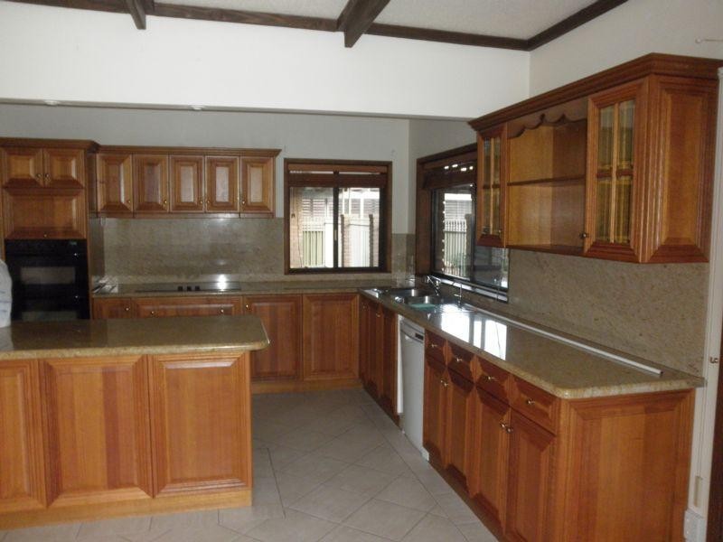 4 Willow Drive, Wangaratta VIC 3677