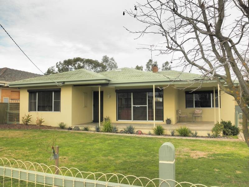11 Langlands Street, Wangaratta VIC 3677