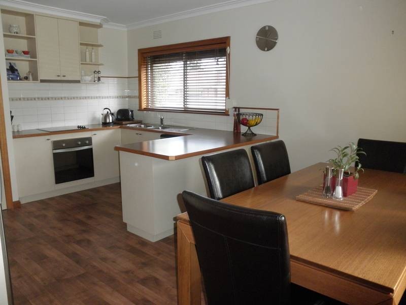 11 Langlands Street, Wangaratta VIC 3677