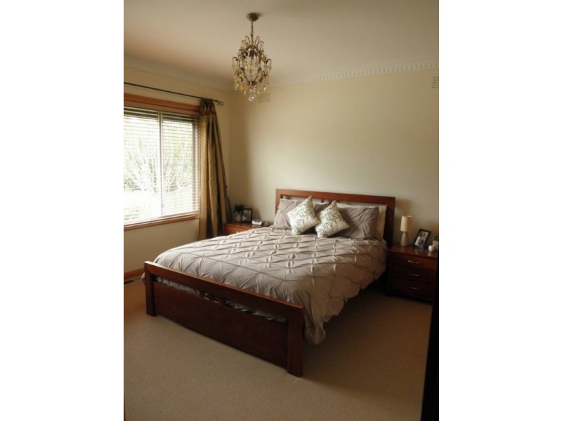 11 Langlands Street, Wangaratta VIC 3677