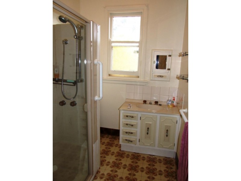 3 Bickerton Street, Wangaratta VIC 3677