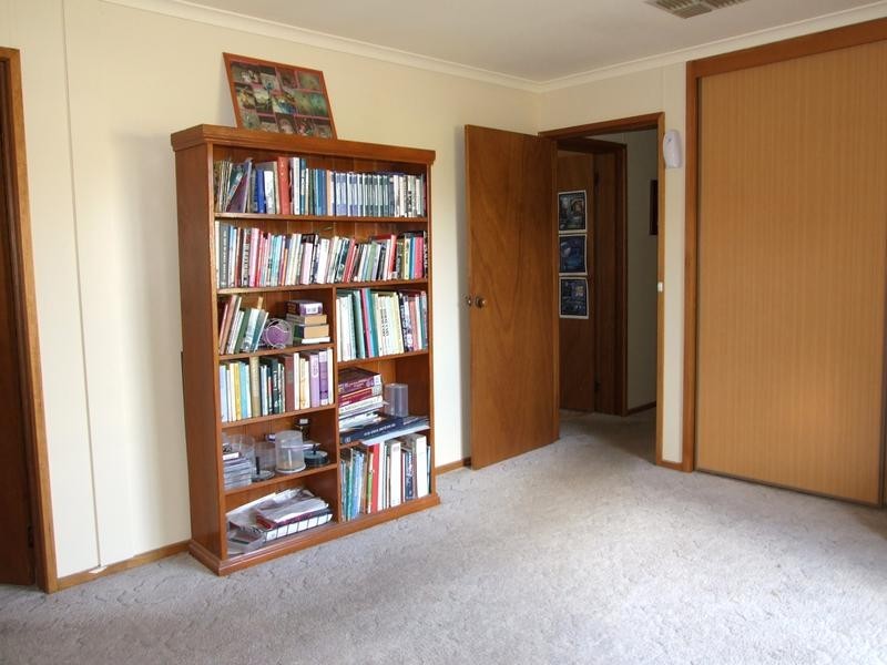 Greta West VIC 3675