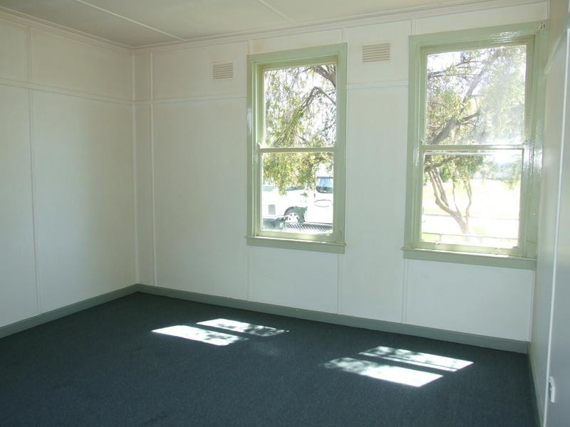 24 Manley Crescent, Wangaratta VIC 3677