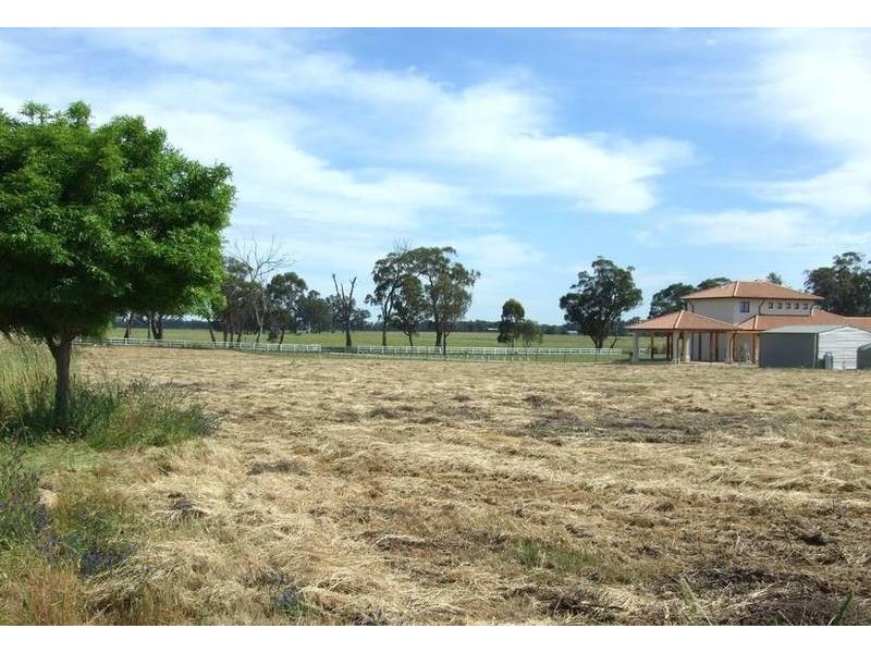 Waldara VIC 3678