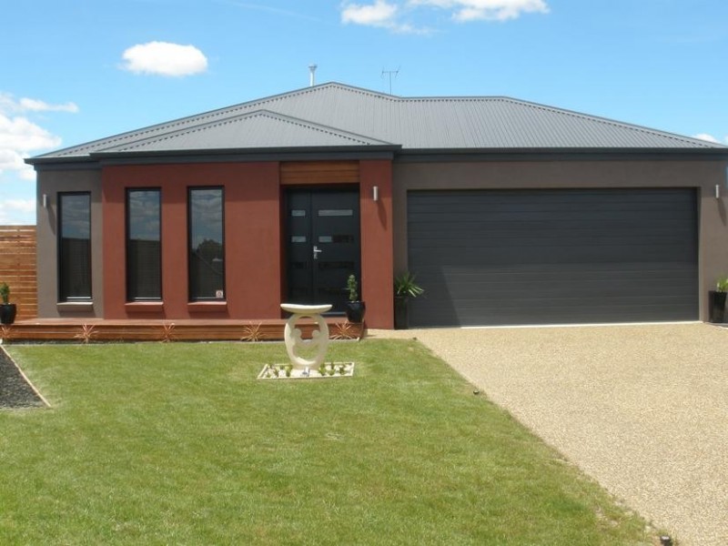 38 Billabong Drive, Wangaratta VIC 3677