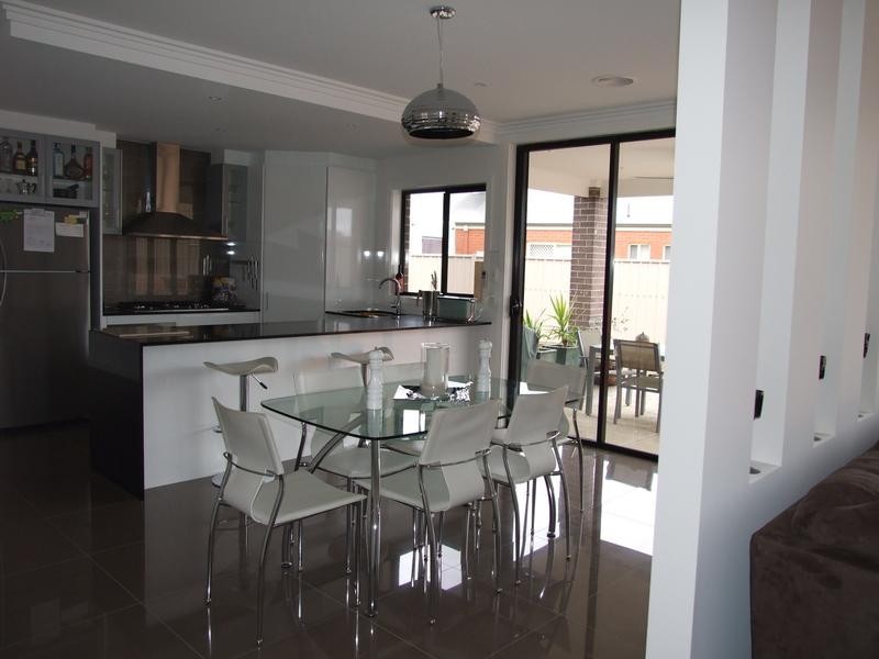 38 Billabong Drive, Wangaratta VIC 3677