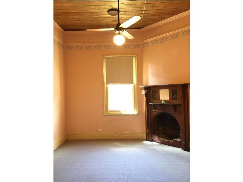 8 Crisp Street, Wangaratta VIC 3677