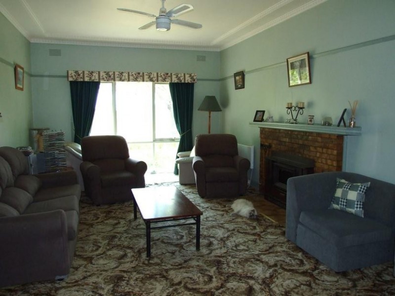 Oxley VIC 3678