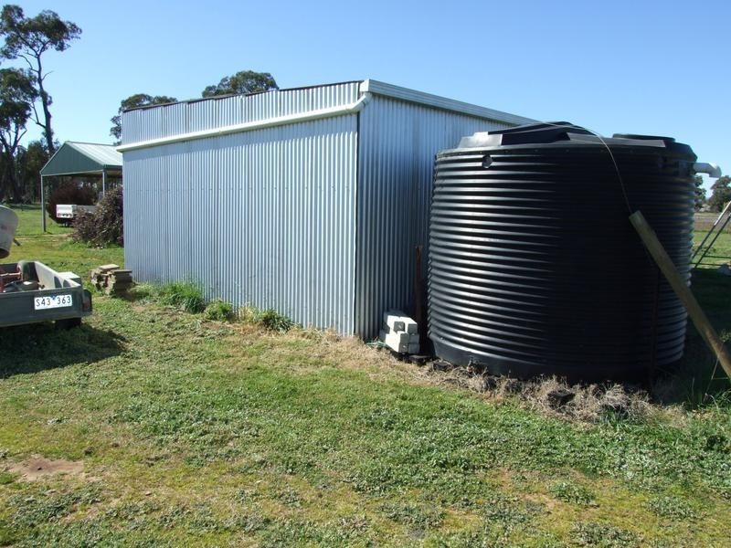 Londrigan VIC 3678