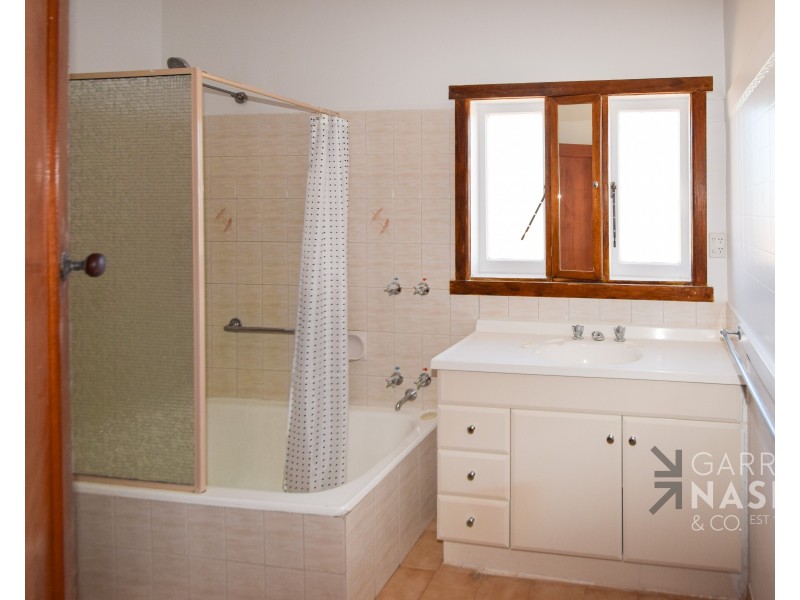 9 Wareena Street, Wangaratta VIC 3677