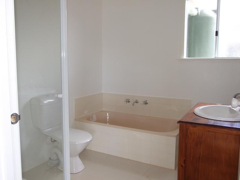 23 Monash Drive, Wangaratta VIC 3677