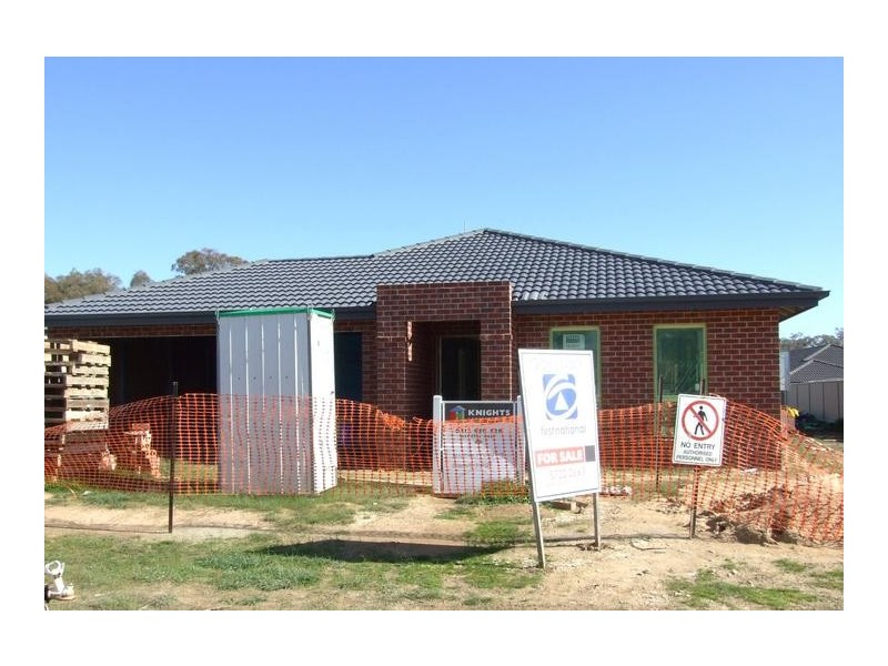 14 Milnes Creek Drive, Wangaratta VIC 3677