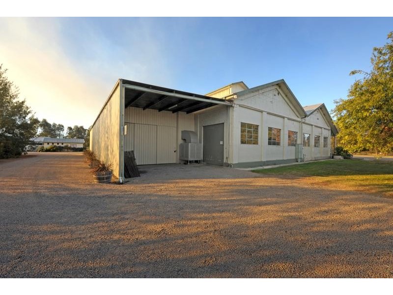 107 Meadow Creek Road, Moyhu VIC 3732