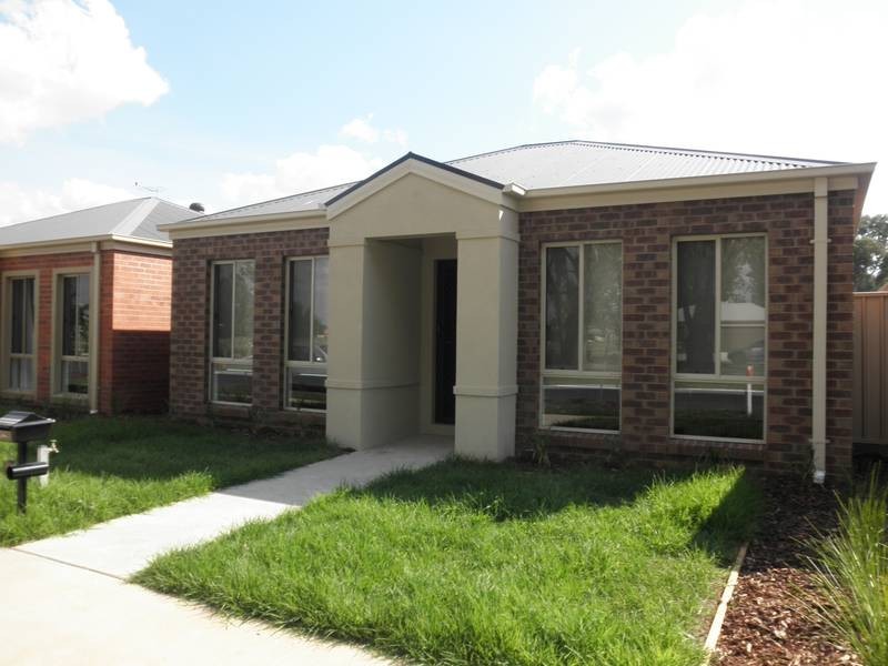 11 Trotman Drive, Wangaratta VIC 3677