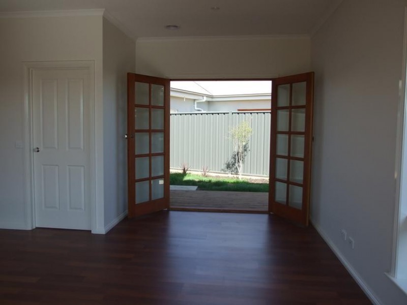 23 Monash Drive, Wangaratta VIC 3677