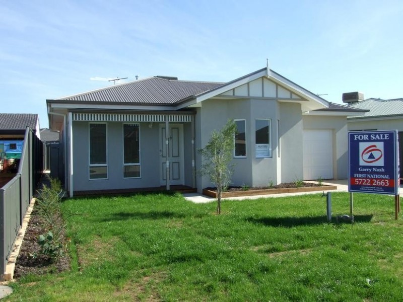 21 Monash Drive, Wangaratta VIC 3677