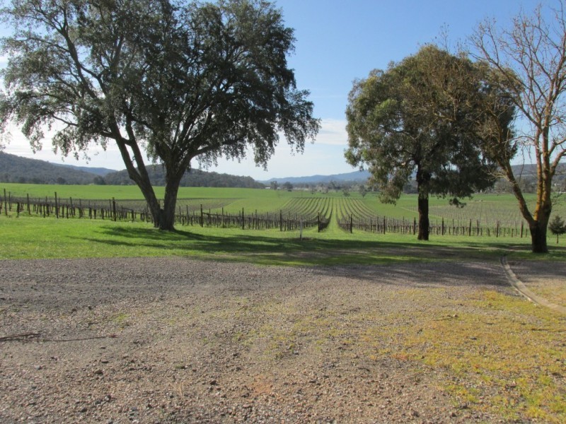 6047 Mansfield Whitfield Road, Whitfield VIC 3733
