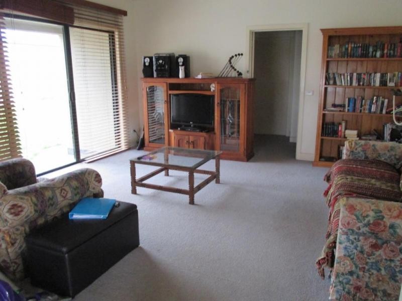 41 Jones Street, Oxley VIC 3678