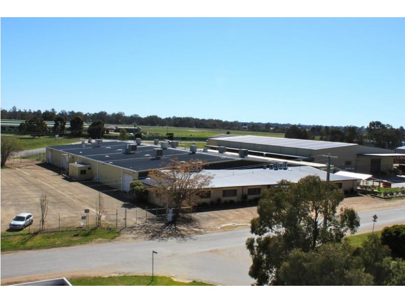 70-72 SANDFORD ROAD, Wangaratta VIC 3677