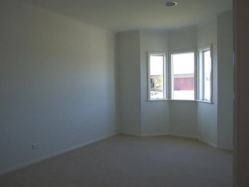 23 Monash Drive, Wangaratta VIC 3677