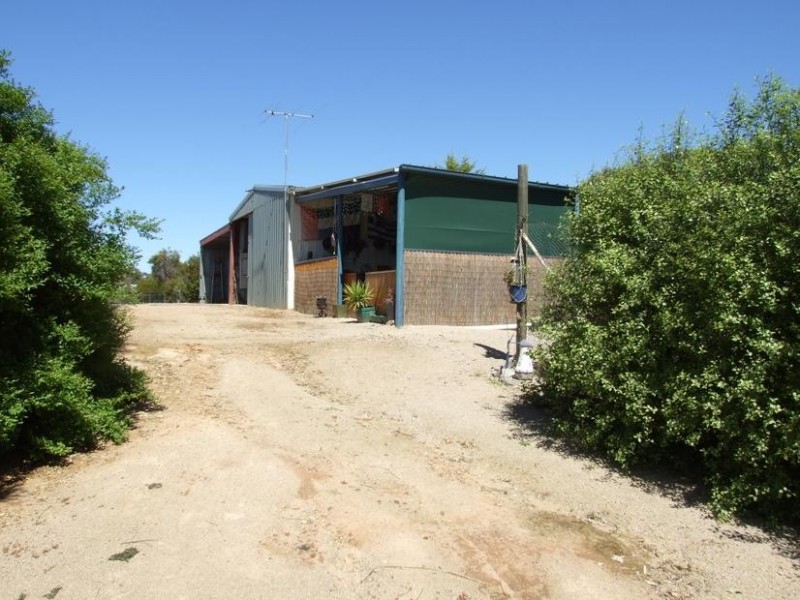 Greta West VIC 3675