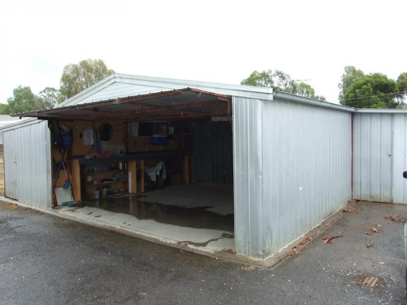 Killawarra VIC 3678