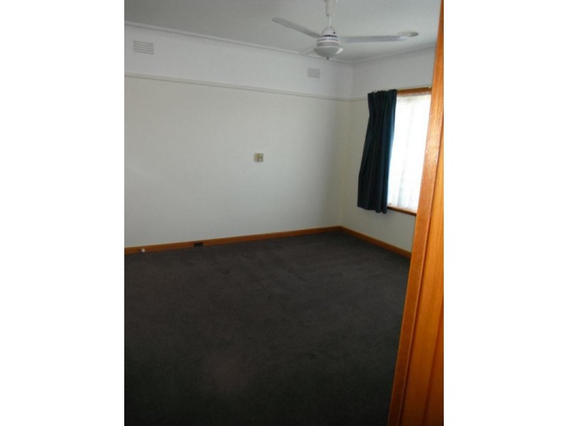 13 Howell Street, Wangaratta VIC 3677