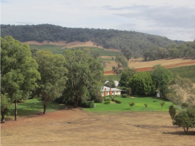 66 Murtaghs Lane, King Valley VIC 3678