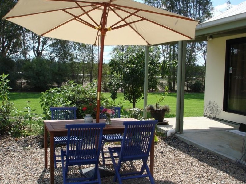 106 Meadow Creek Road, Moyhu VIC 3732