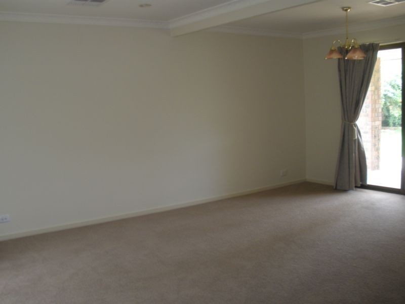 16 Waratah Drive, Wangaratta VIC 3677