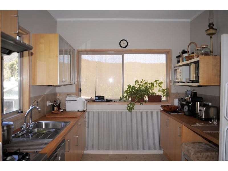 Greta South VIC 3675