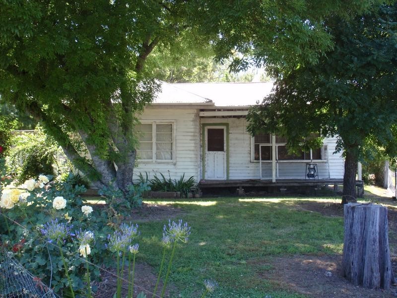 69 FOSANGS LANE, Wangaratta VIC 3677